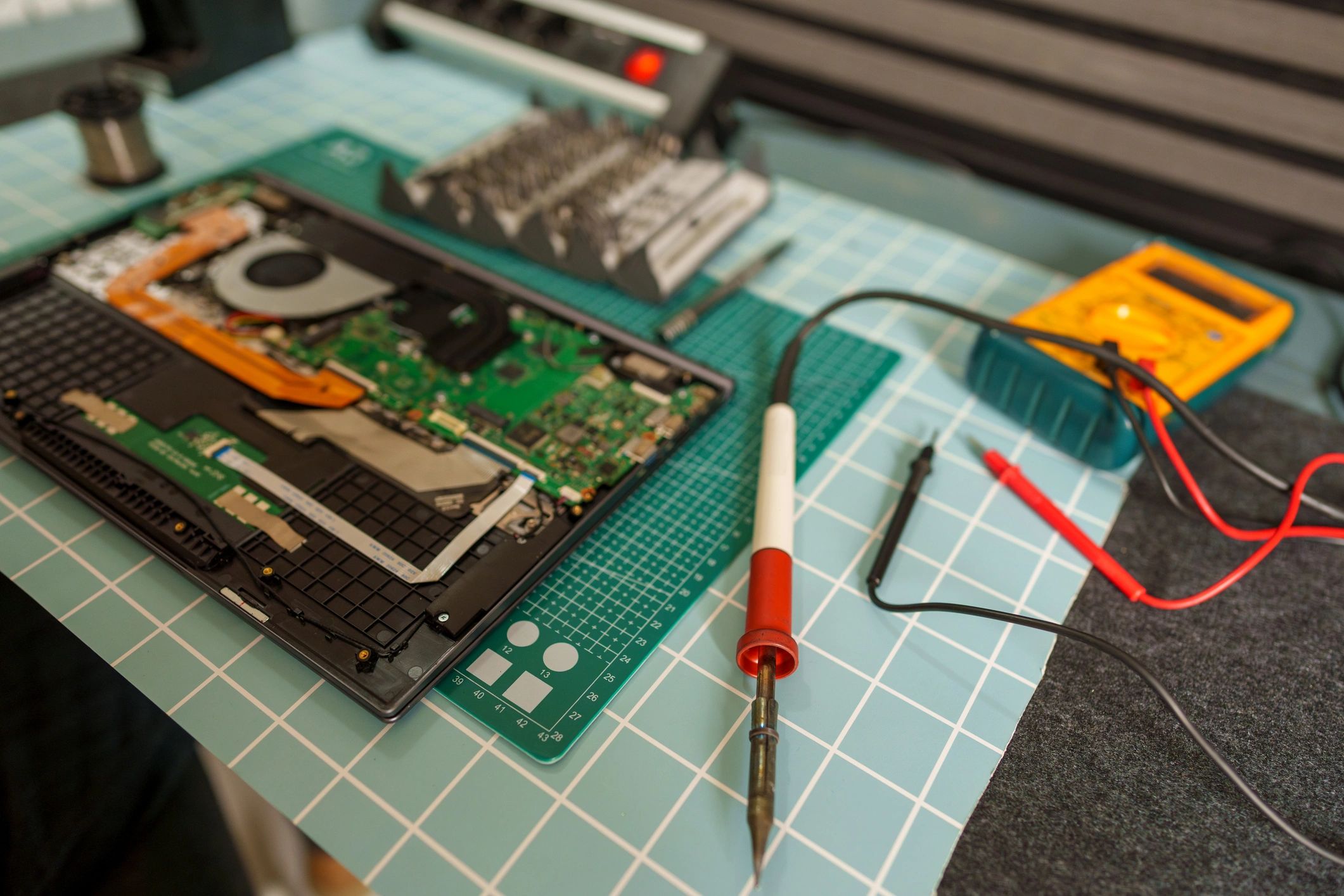 Dell business laptop repair and diagnostics